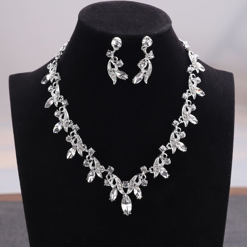 Exquisite Bridal Jewelry Set Collection (Necklace & Earrings)