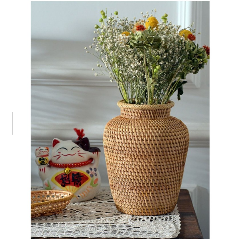 Handwoven Rattan Flower Vase - Natural Wicker Boho Home Decor, Eco-Friendly Vase for Dried Flowers