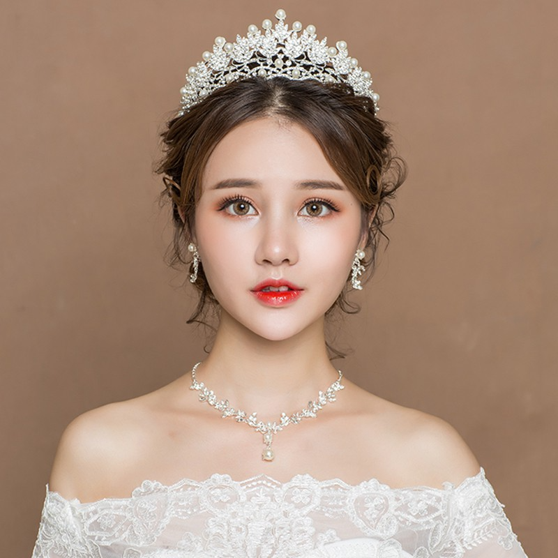 Luxurious Pearl & Crystal Rhinestone Bridal Tiara Crown