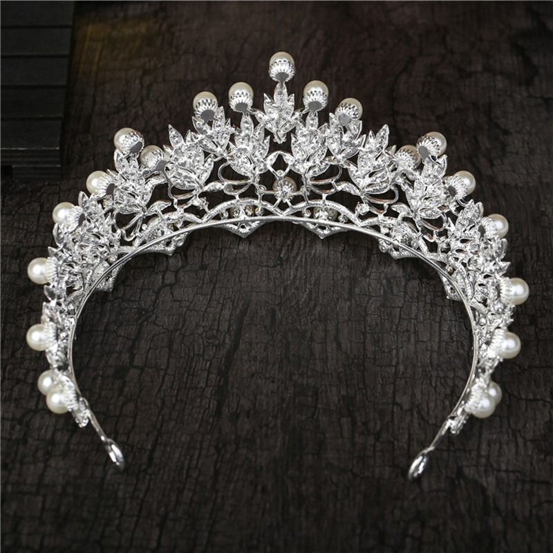 Luxurious Pearl & Crystal Rhinestone Bridal Tiara Crown