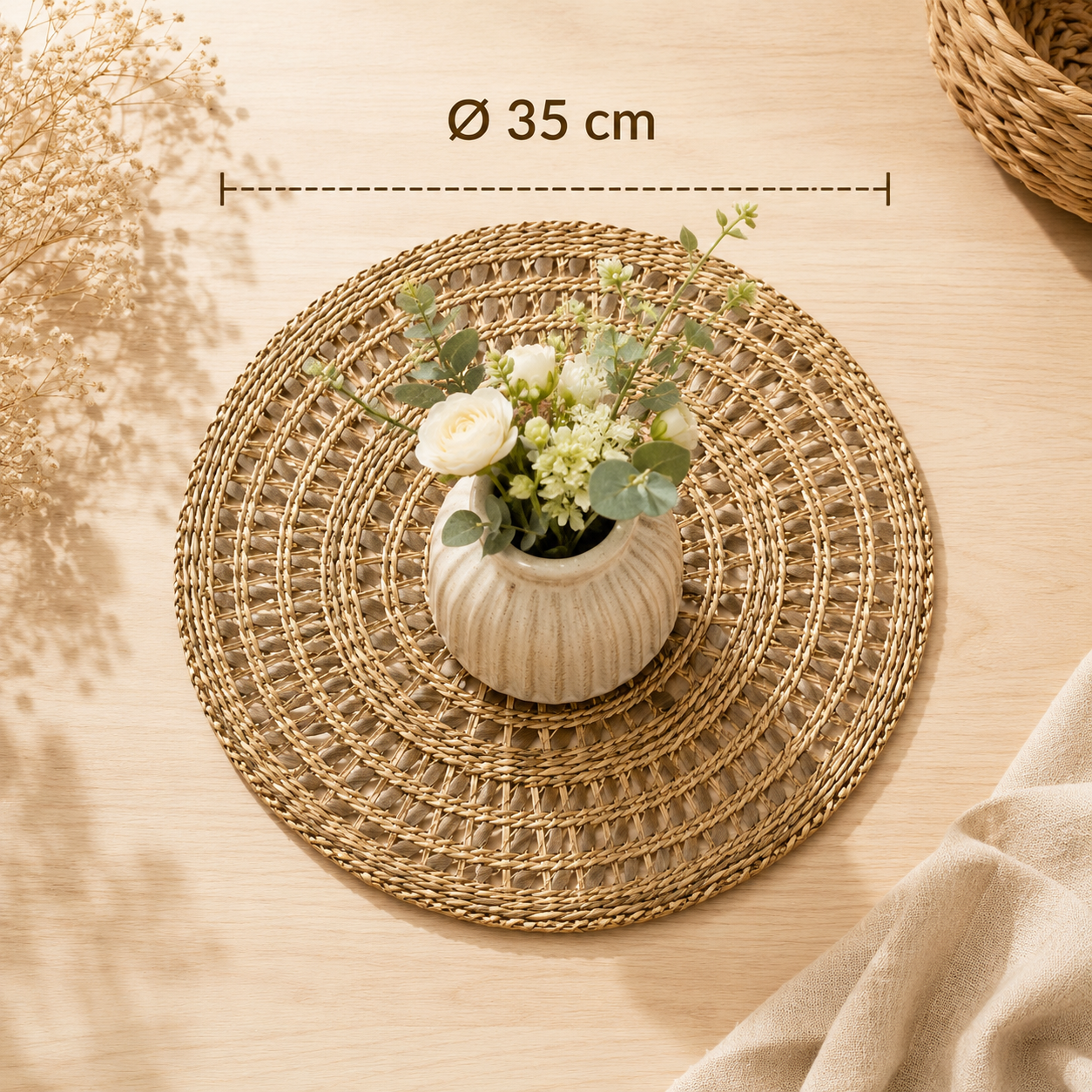 Handcrafted Seagrass Open-Weave Lattice Round Placemat