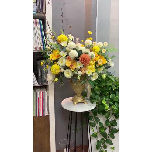 Modern Luxury Silk Floral Ceramic Vase Collection